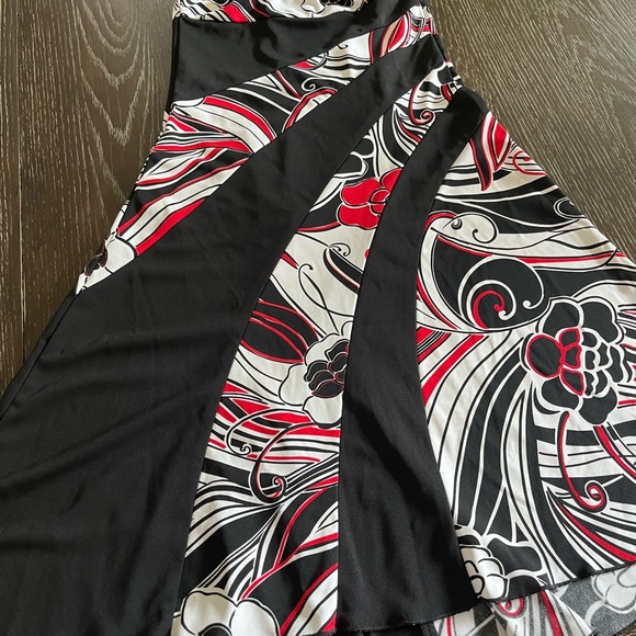 Women’s Rampage Clothing Company, Size Medium, Black, Red and White Dress - Picture 7 of 9